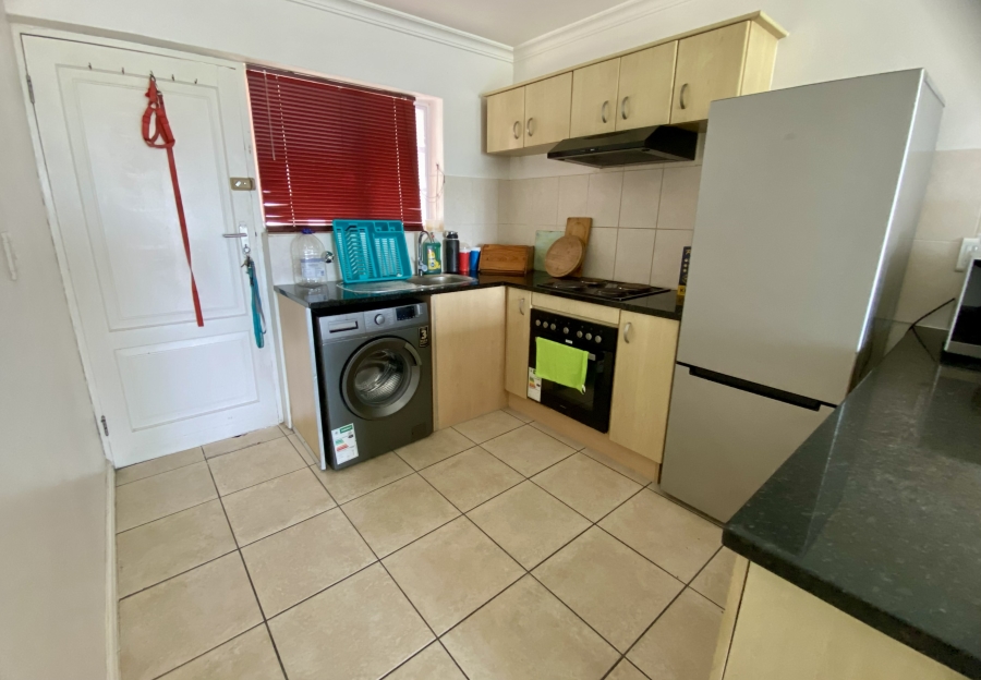 To Let 3 Bedroom Property for Rent in Capricorn Western Cape